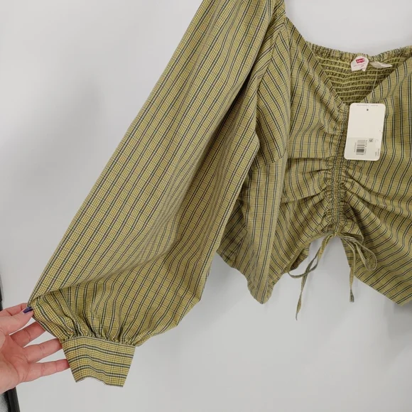 Levi's Ruched Balloon Sleeve Top - Picture 4 of 6